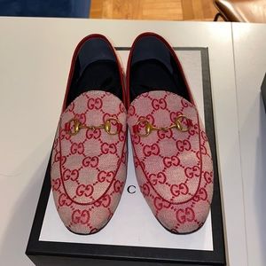 Gucci GG Canvas Jordaans